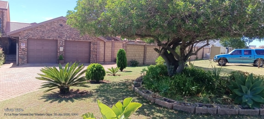 4 Bedroom Property for Sale in Hartenbos Heuwels Western Cape